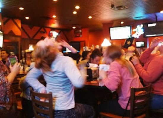 new-mexico/pecos-wilderness/bar/wizards-karaoke