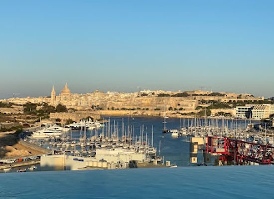 malta/gzira/bar/eleven-eleven-rooftop