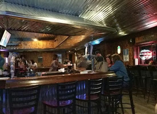 illinois/river-bend/bar/bb-s-sports-bar-and-grill