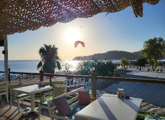 turkiye/oludeniz/bar/tiki-roof-top-bar-restaurant-oludeniz
