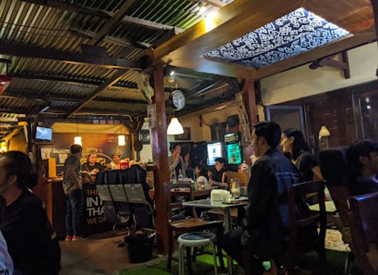 indonesia/bandung/ciumbuleuit/bar/oj-s-tavern