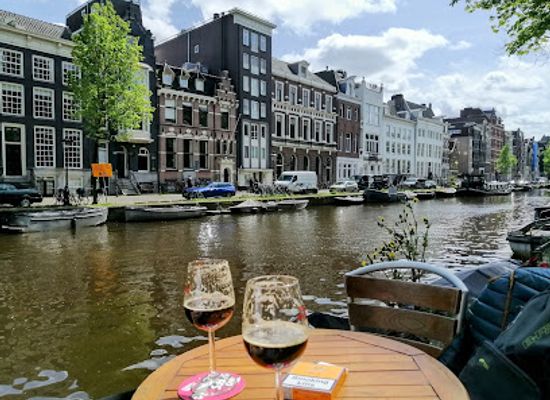 netherlands/flevoland/bar/proeflokaal-arendsnest