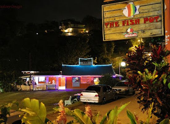 trinidad-and-tobago/st-mary/bar/moon-over-water