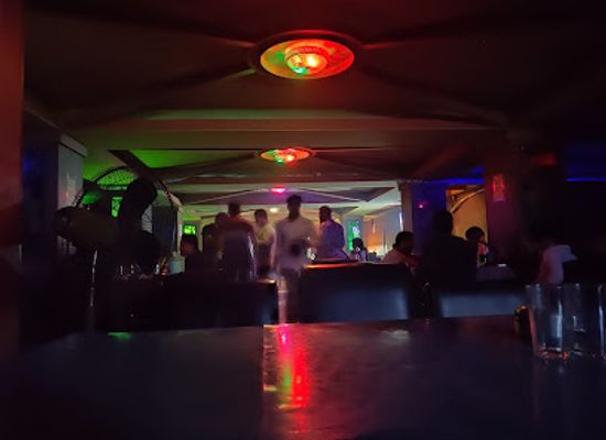 bangladesh/central-bengal/bar/golden-dragon-bar