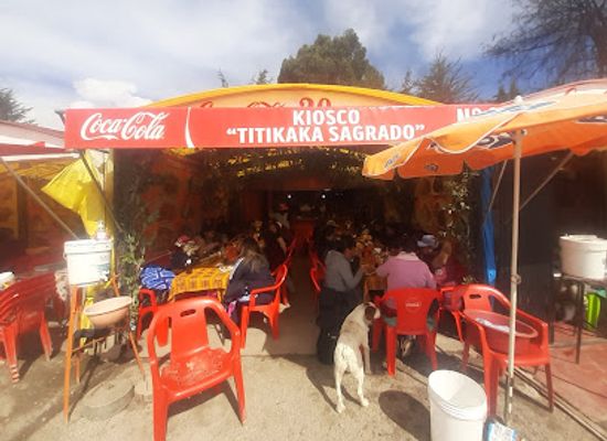 bolivia/copacabana/bar/kiosco-20-titikaka-sagrado