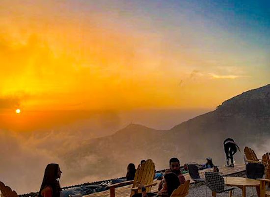 lebanon/qadisha-valley/bar/aden