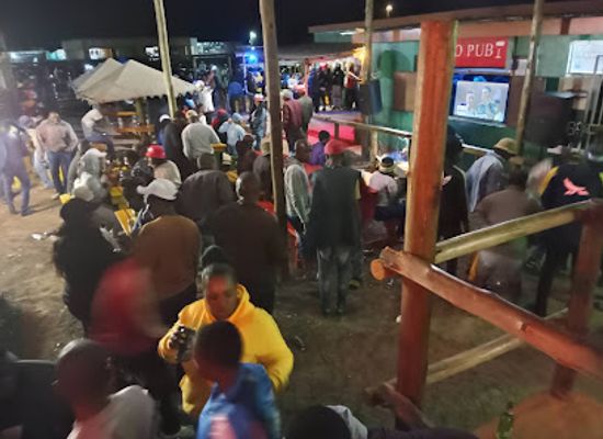 botswana/makgadikgadi-pans/bar/pelko-pub-zowa