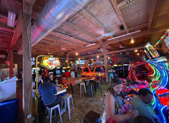 north-carolina/coastal-plain/bar/boxcar-bar-arcade
