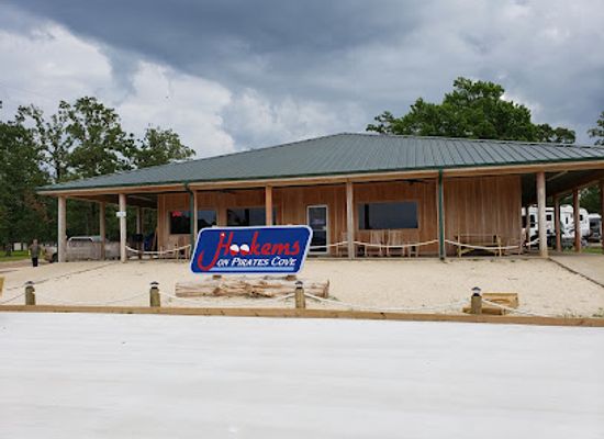 louisiana/toledo-bend-reservoir/bar/pirates-cove-marina-cabins
