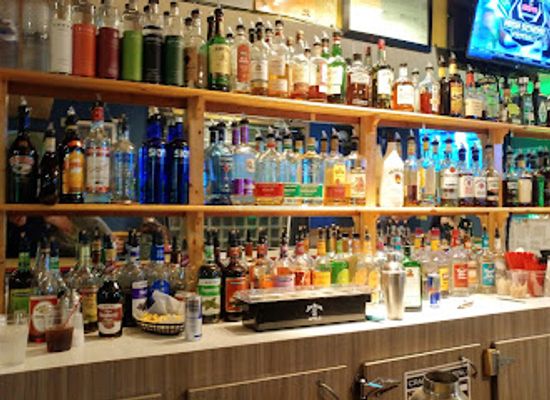 michigan/bay-city/bar/chet-s-corner-bar