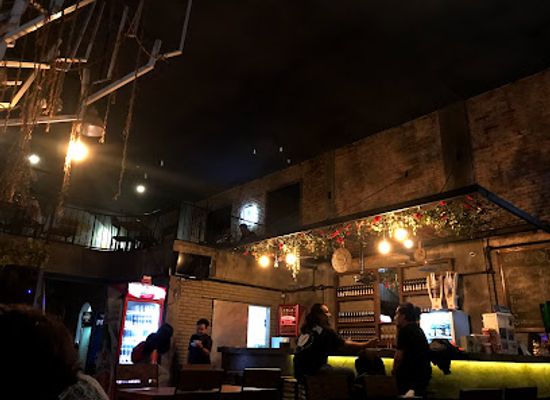 indonesia/mount-bromo/bar/rust-bar-cafe