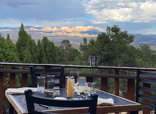 utah/bryce-canyon-national-park/bar/stone-hearth-grille