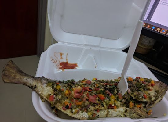 dominica/mahaut/bar/pap-s-bar-grill