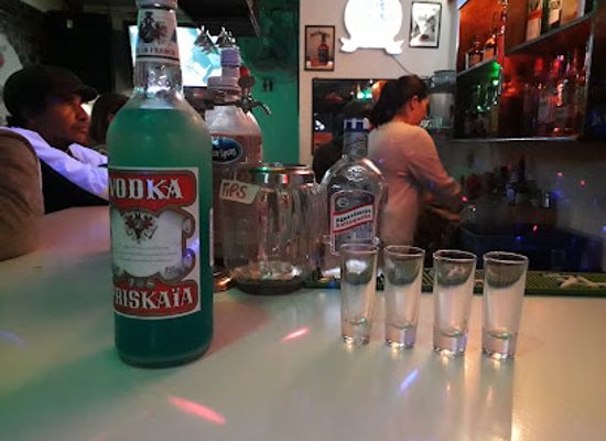 guatemala/panajachel/bar/element