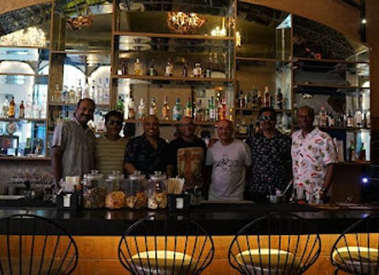 india/goa/bar/lord-of-the-drinks