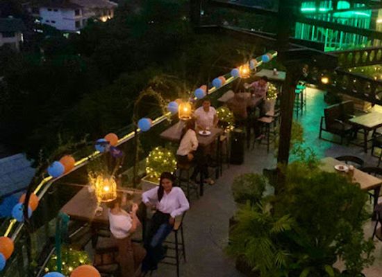 myanmar-burma/dry-zone/bar/date-bar