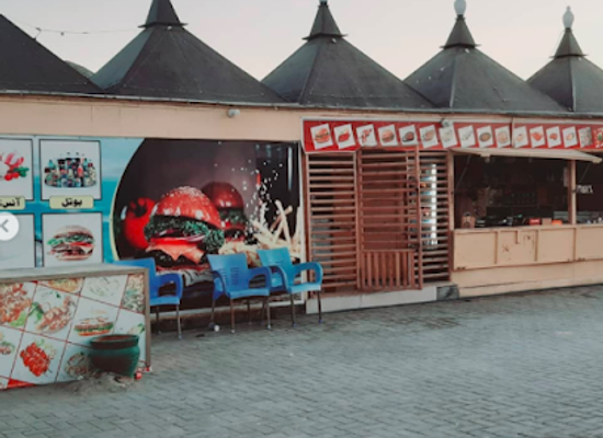 pakistan/gwadar/bar/gazebo-park