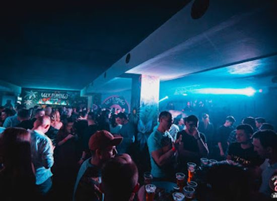 slovakia/horna-nitra/bar/ugly-flamingo-club