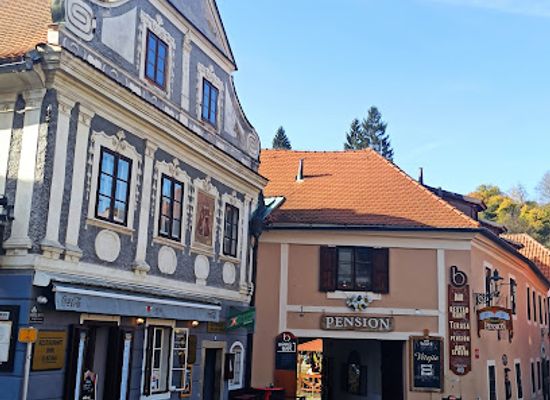 czechia/cesky-krumlov/bar/barell-bar