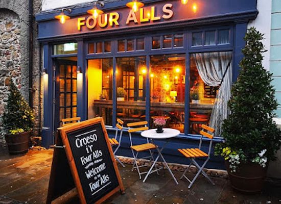 united-kingdom/caernarfonshire/bar/four-alls