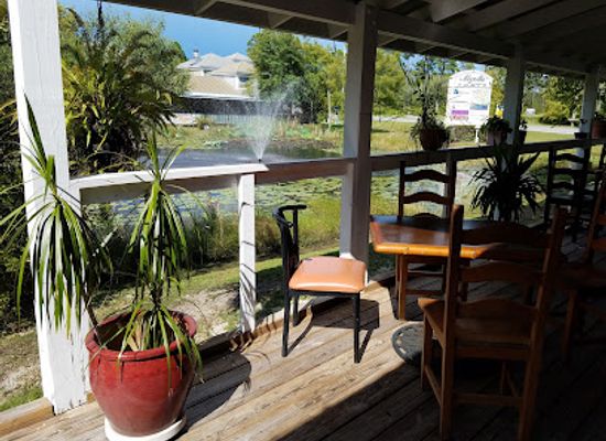 florida/grayton-beach/bar/grayton-corner-wine-shop