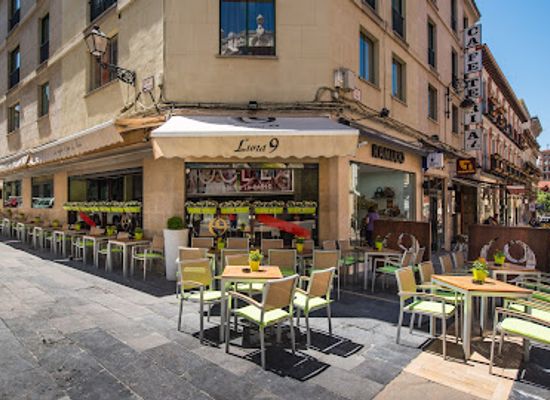 spain/castile-and-leon/bar/pub-luna-9