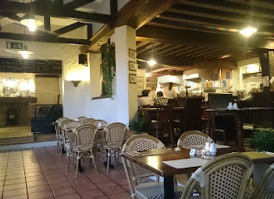 guernsey/vale/bar/the-pony-inn-brasserie