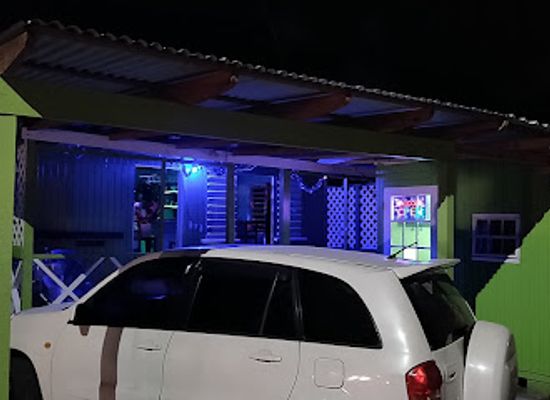 antigua-and-barbuda/saint-philip/bar/rosa-bar