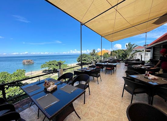 tanzania/stone-town/mizingani-seafront/bar/the-sunset-bar-africa-house-hotel