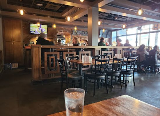 washington/spokane/riverside/bar/saranac-public-house