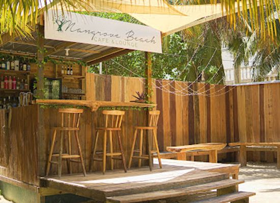 belize/caye-caulker/bar/mangrove-beach-cafe-lounge