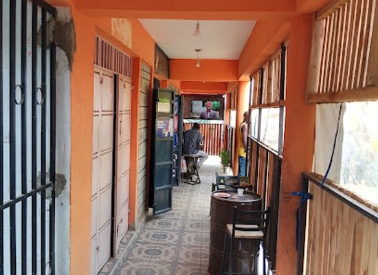 kenya/kisumu/nyamasaria/bar/doso-liquor-house
