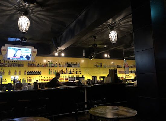 singapore/clementi/bar/wala-wala-cafe-bar