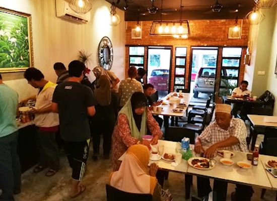 brunei/kampong-ayer/bar/yasmalina-restaurant