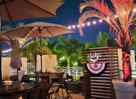 trinidad-and-tobago/port-of-spain/st-clair/bar/decky-s-bar-bistro