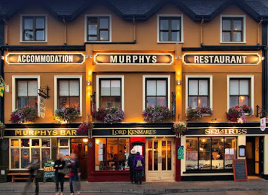 ireland/killarney/bar/murphys-bar-restaurant-townhouse-killarney