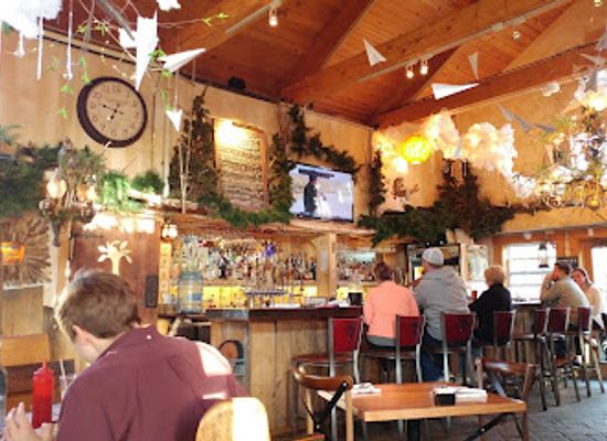 rhode-island/warwick/bar/tree-house-tavern