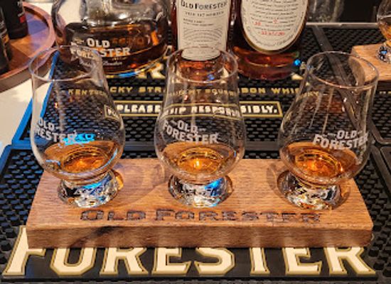 kentucky/louisville/old-louisville/bar/george-s-bar