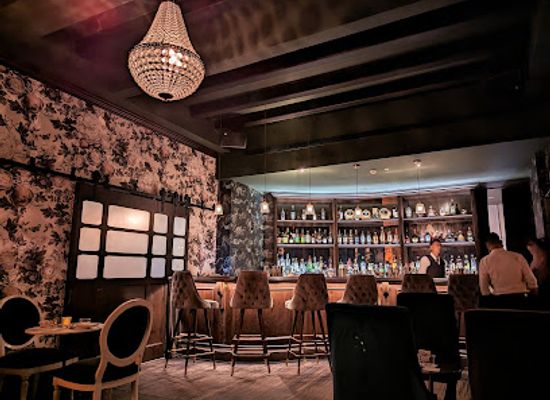 singapore/central-business-district/bar/ballroom-by-barbary-coast