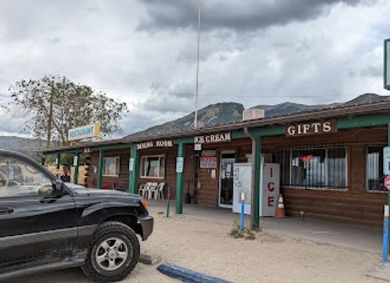 colorado/great-sand-dunes-national-park/bar/great-sand-dunes-oasis-sled-rental