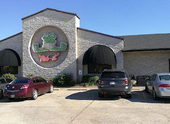 oklahoma/chickasaw-country/bar/two-frogs-grill