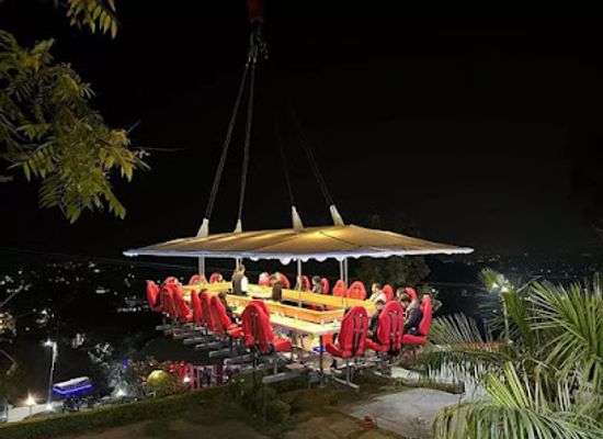 india/rishikesh/laxman-jhula/bar/skymax-lounge