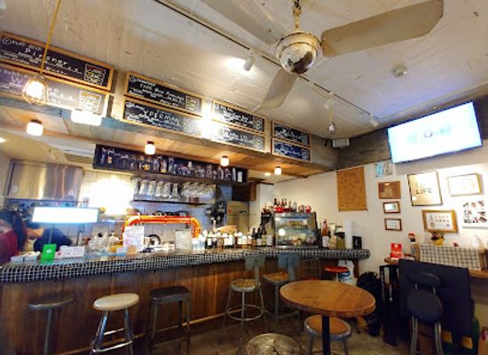 japan/hiroshima-countryside/bar/real-beer-style-golden-garden