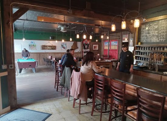 maine/penobscot-county/bar/black-bear-microbrewery