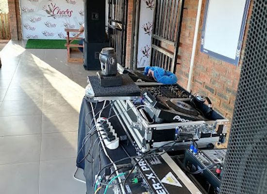 botswana/south-east-district/bar/cheers-lounge