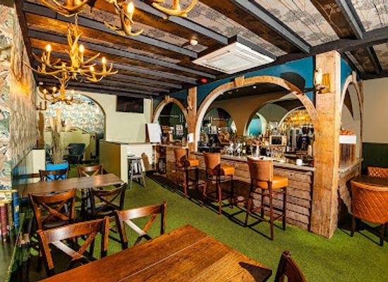 ireland/the-kerry-way/bar/the-shire-bar-cafe