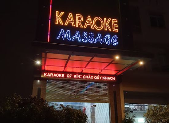vietnam/ha-long/tuan-chau-island/bar/karaoke-q7