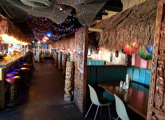 oklahoma/tulsa/downtown-tulsa/bar/saturn-room