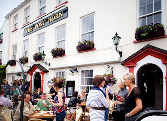 jersey/st-helier/bar/post-horn