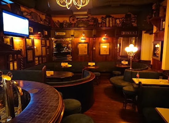 austria/vienna/hietzing/bar/das-alt